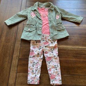 Adorable 3 piece set outfit, size 18 months